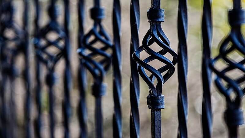 The Art of Choosing the Perfect Residential Fence