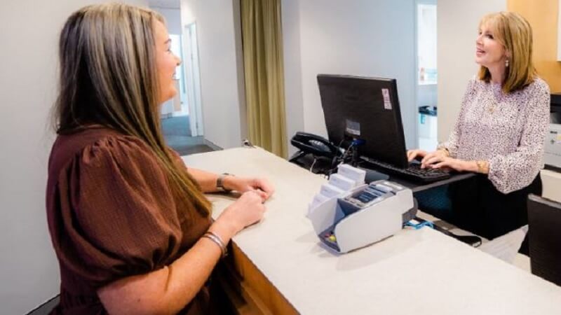 What to Expect at a Skin Cancer Clinic Brisbane Locals Trust