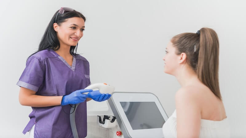 Top 7 Things to Know Before Booking Laser Hair Removal in Toronto