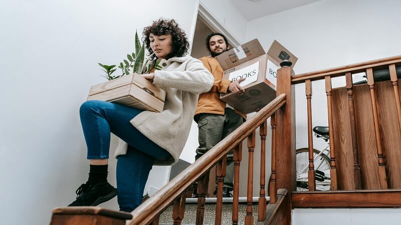 5 Surprising Things Families Forget to Do Before Moving Day