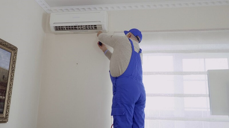 Choosing the Right HVAC Contractor for Reliable Home Comfort