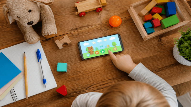 Can a popular kids German language Android download hold a toddler's attention past week one